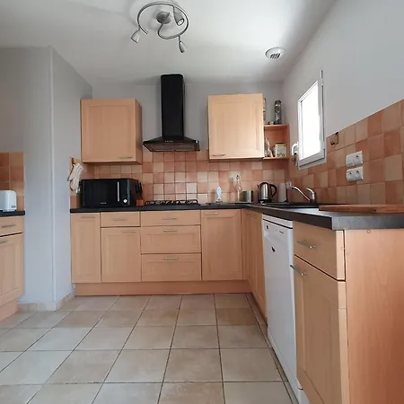 別荘 Maison Recente Et Calme, 6 Pers, A 400m Du Centre - Fr-1-476-87 *