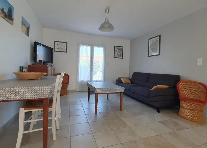 Vakantiehuis Maison Recente Et Calme, 6 Pers, A 400m Du Centre - Fr-1-476-87 La Faute-sur-Mer